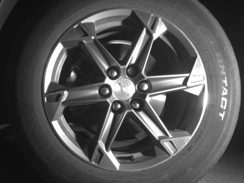 Used 2025 Chevrolet Blazer LT FWD image 12