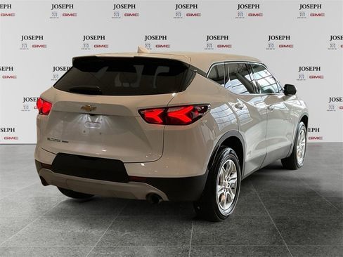 Used 2021 Chevrolet Blazer LT image 7