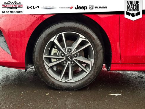 Certified 2024 Kia Forte LXS w/ LXS Technology Package image 13