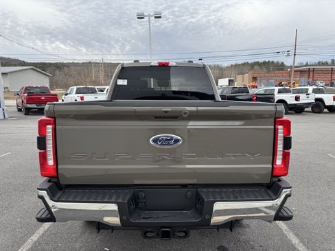 New 2026 Ford F250 Lariat image 4