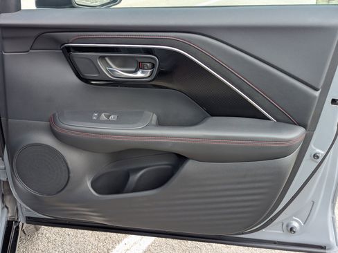 Certified 2025 Acura ADX A-Spec image 28