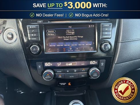 Used 2018 Nissan Rogue SV image 25