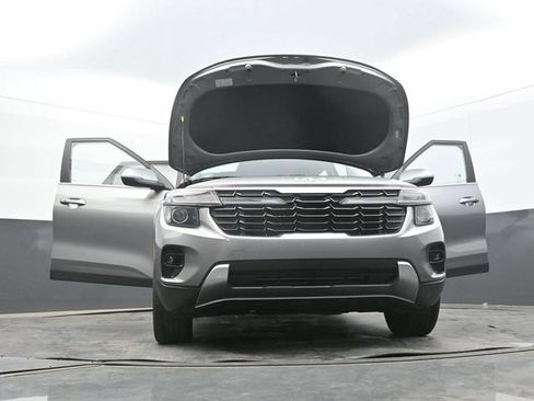 Used 2024 Kia Seltos S AWD/4WD image 65
