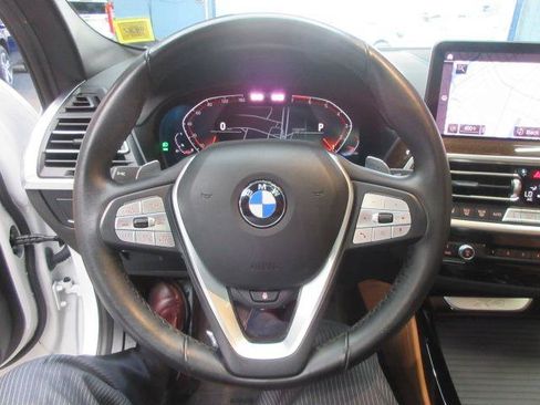 Used 2023 BMW X4 xDrive30i w/ Premium Package AWD/4WD image 18