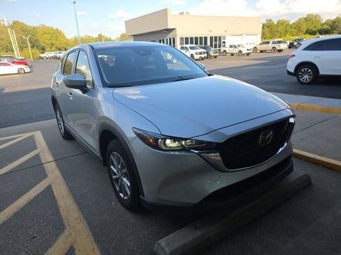Used 2022 MAZDA CX-5 AWD 2.5 S w/ Select Package image 8