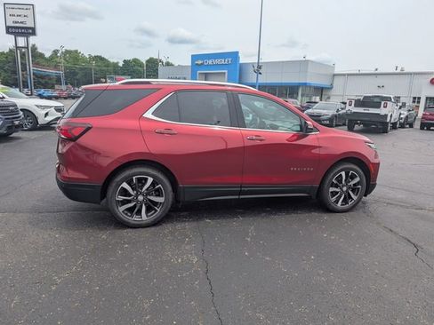 Used 2023 Chevrolet Equinox Premier AWD/4WD image 9