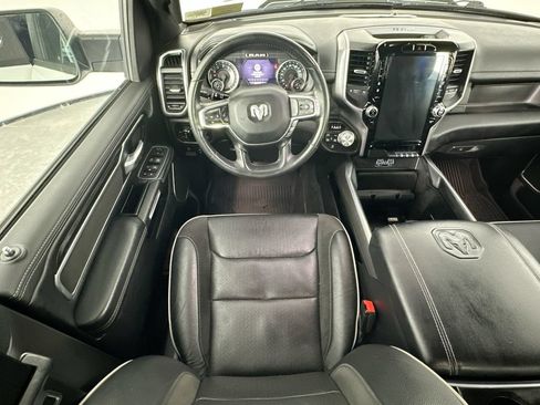 Used 2023 RAM 1500 Laramie AWD/4WD image 9