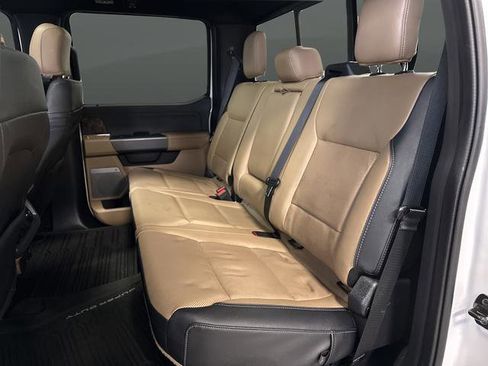 Used 2023 Ford F450 Lariat w/ Lariat Ultimate Package image 33