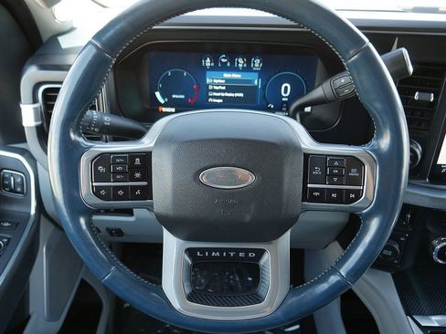 Used 2024 Ford F350 Limited image 19
