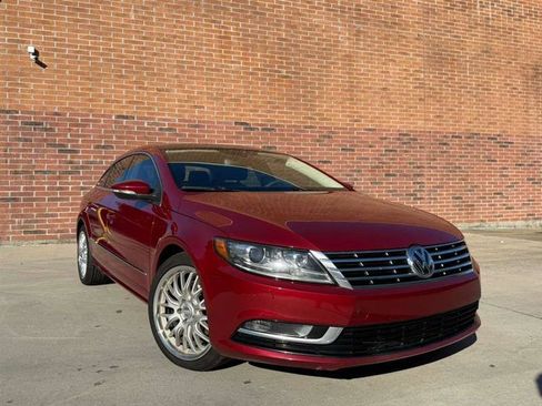 Used 2015 Volkswagen CC Executive image 1