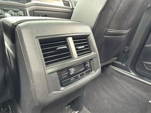 Used 2023 Volkswagen Atlas SEL image 27
