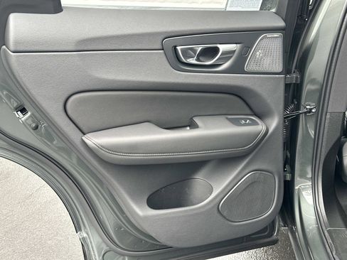 New 2026 Volvo XC60 T8 Ultra w/ Climate Package image 16