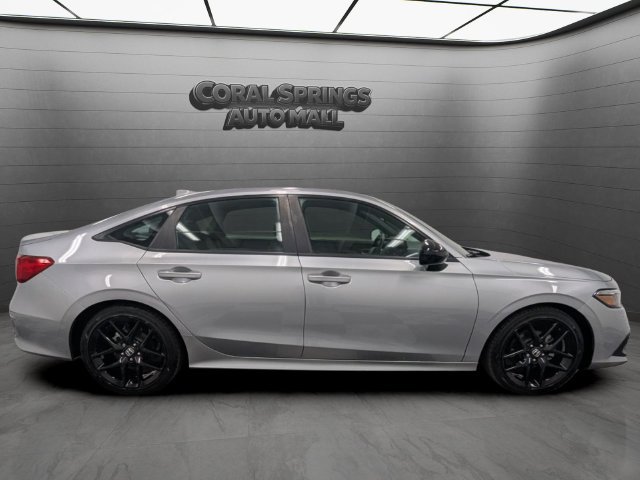 Used 2024 Honda Civic Sport image 8