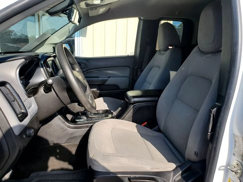 Used 2018 Chevrolet Colorado W/T RWD image 25