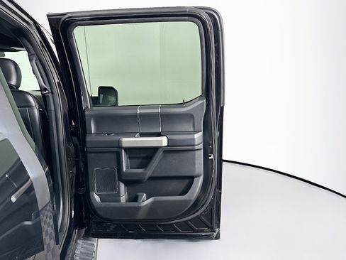 Used 2018 Ford F150 Lariat AWD/4WD image 30