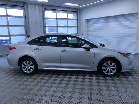 Certified 2025 Toyota Corolla LE image 34