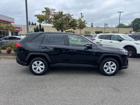 Certified 2025 Toyota RAV4 LE AWD/4WD image 6