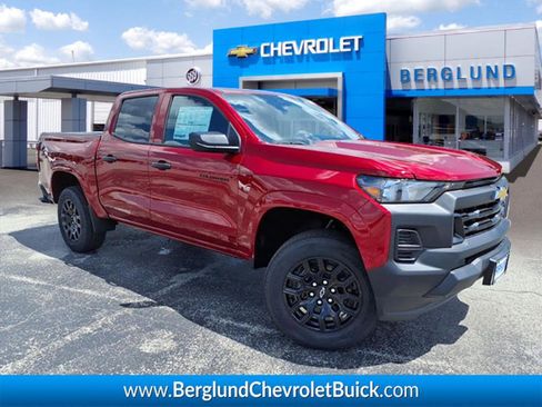 New 2026 Chevrolet Colorado W/T w/ WT Custom Package AWD/4WD image 1