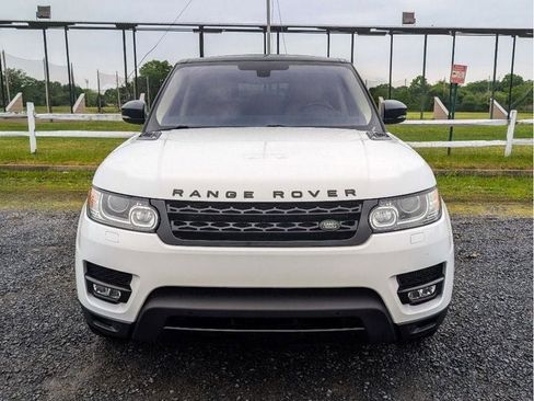 Used 2016 Land Rover Range Rover Sport SE AWD/4WD image 2