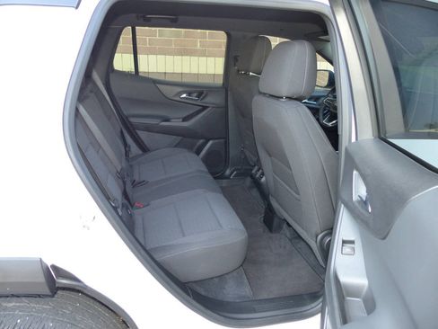 Used 2026 Chevrolet Equinox LT FWD image 31