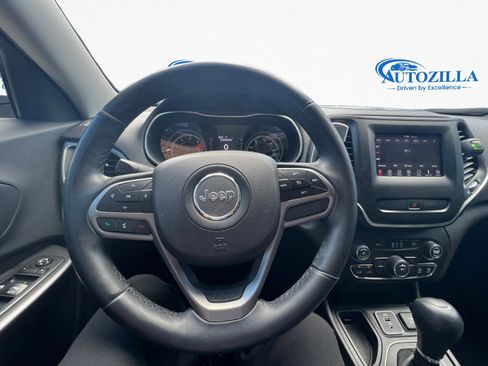 Used 2019 Jeep Cherokee Latitude Plus image 9