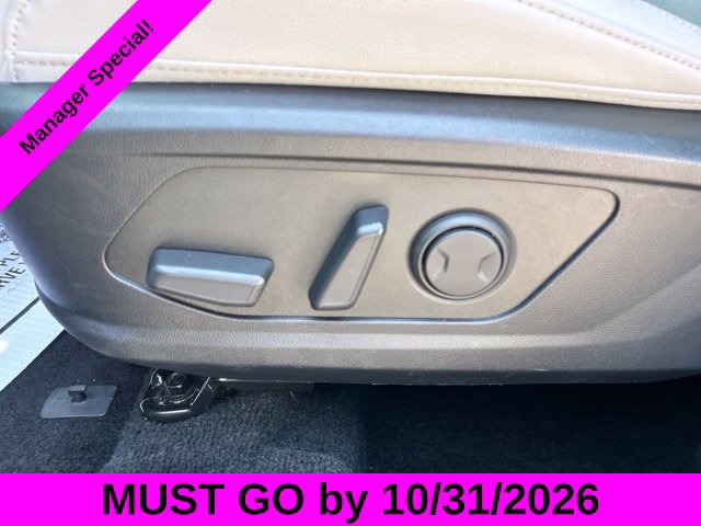 Used 2025 Hyundai Santa Cruz SEL FWD image 16