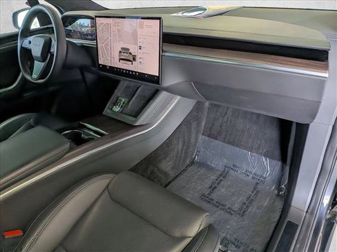 Used 2024 Tesla Model X AWD/4WD image 21