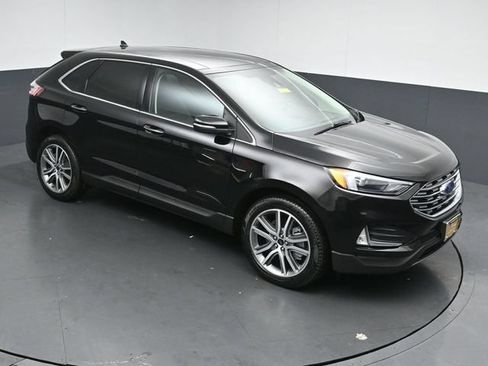 Certified 2024 Ford Edge Titanium AWD/4WD image 43