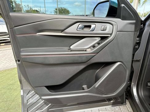 Used 2025 Ford Explorer ST w/ Sun And Sound Package AWD/4WD image 17