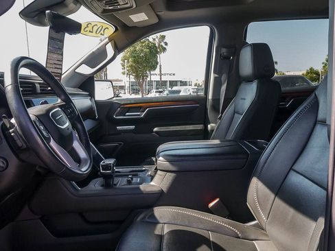 Used 2023 GMC Sierra 1500 Denali w/ Denali Reserve Package image 17