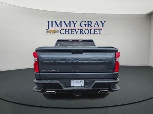 Used 2021 Chevrolet Silverado 1500 LT Trail Boss image 4