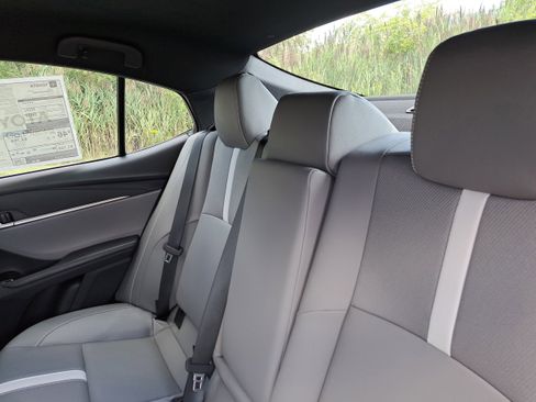 New 2025 Toyota Camry SE image 10