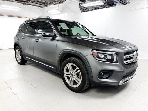 Used 2022 Mercedes-Benz GLB 250 4MATIC image 8