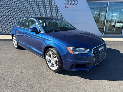 Used 2016 Audi A3 2.0T Premium image 2