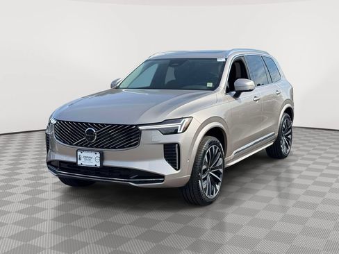 Certified 2026 Volvo XC90 B5 Plus w/ Protection Package AWD/4WD image 2