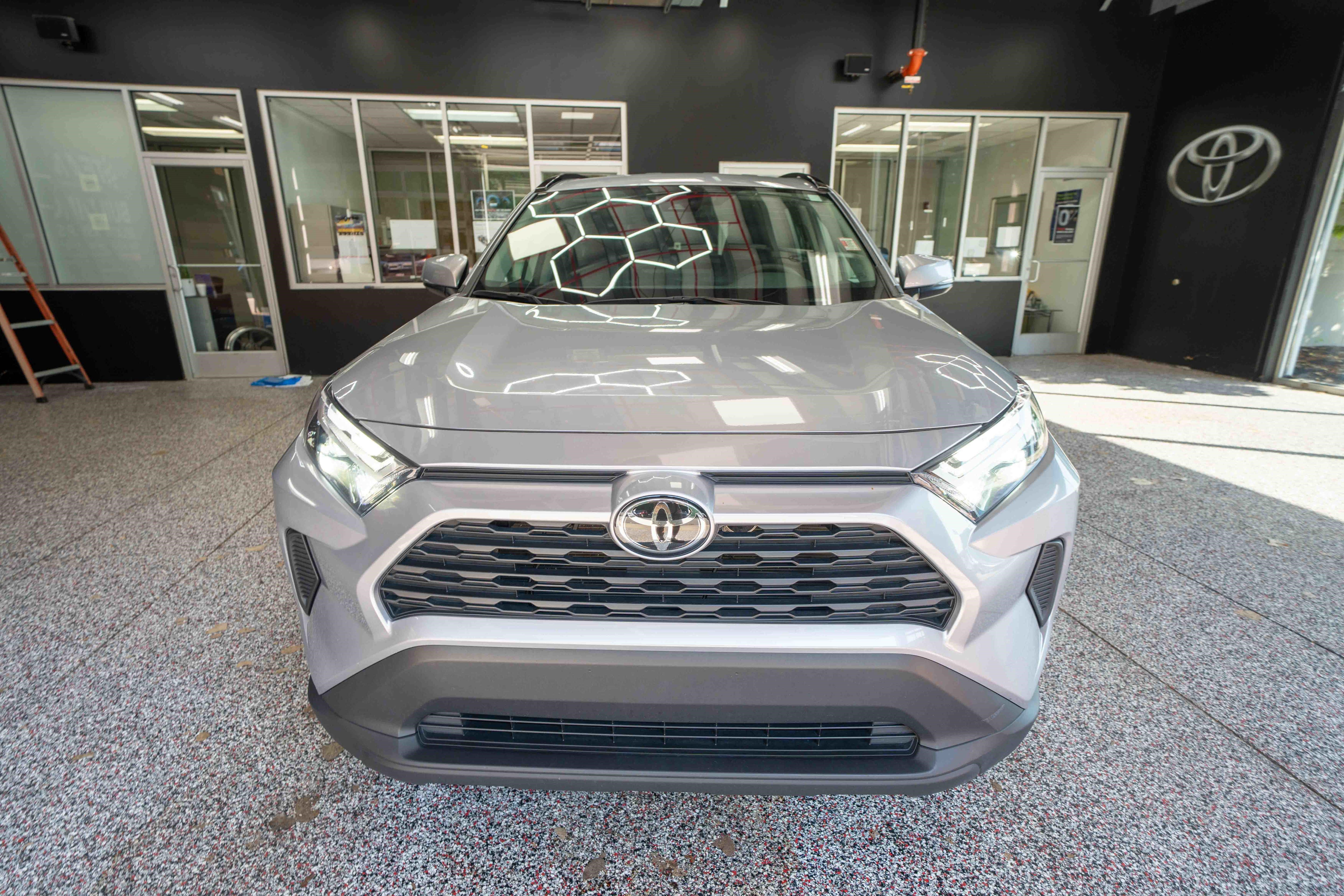 Certified 2025 Toyota RAV4 XLE AWD/4WD image 7