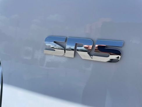 Used 2022 Toyota 4Runner SR5 Premium w/ Moonroof Package AWD/4WD image 7