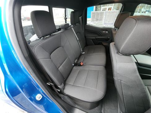 Used 2023 Chevrolet Colorado LT w/ LT Convenience Package II AWD/4WD image 15