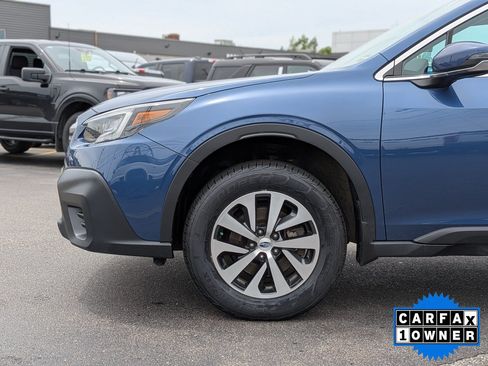 Used 2022 Subaru Outback Premium AWD/4WD image 8