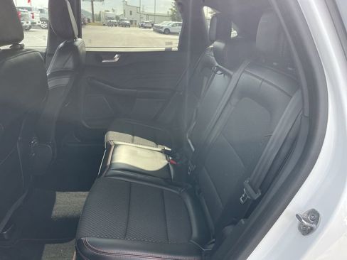 Used 2023 Ford Escape ST-Line image 21