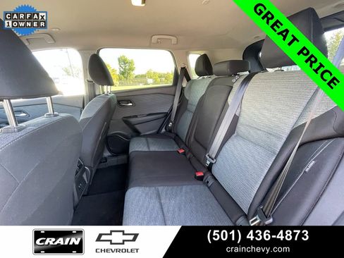 Used 2023 Nissan Rogue SV image 25