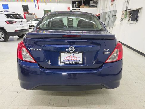 Used 2018 Nissan Versa SV w/ SV Special Edition image 5