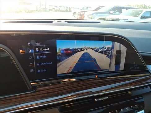 Used 2024 Cadillac Escalade Premium Luxury w/ LPO, Floor Liner Package image 25