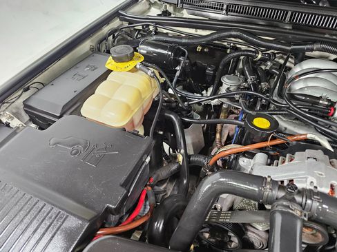 Used 2003 Land Rover Discovery SE image 20