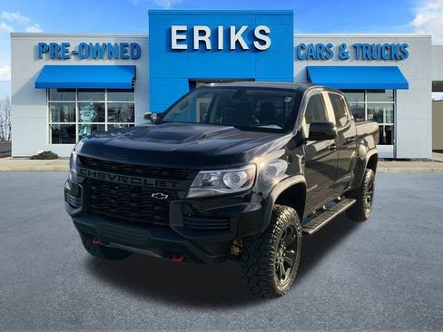 Used 2022 Chevrolet Colorado ZR2 w/ ZR2 Midnight Special Edition image 2