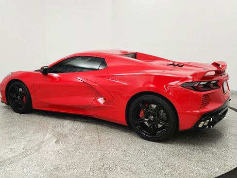 Used 2023 Chevrolet Corvette Stingray Preferred Conv w/ Z51 Performance Package RWD image 3