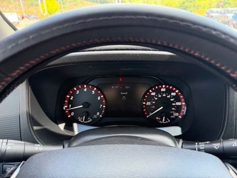 Used 2024 Nissan Frontier PRO-4X w/ Off-Road Protection Package AWD/4WD image 13