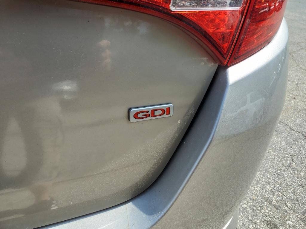 Used 2012 Kia Optima LX FWD image 5