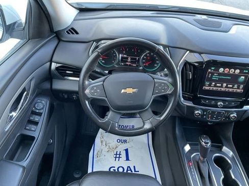 Used 2019 Chevrolet Traverse LT FWD image 23