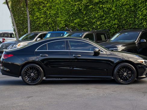 Used 2023 Mercedes-Benz CLA 250 image 4